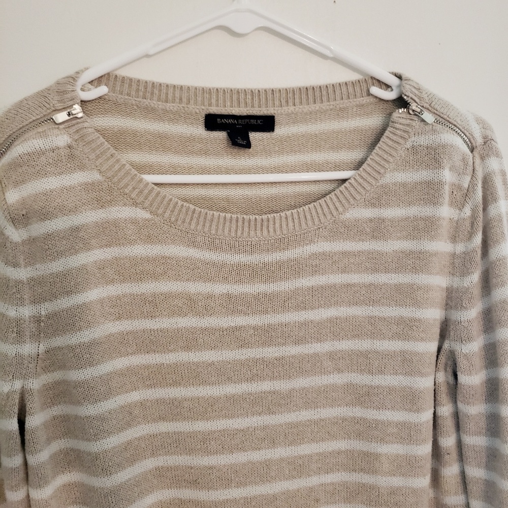 Banana Republic Striped Sweater- Sz S- EUC